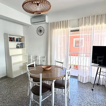Perlas Vybdenia * Dénia
